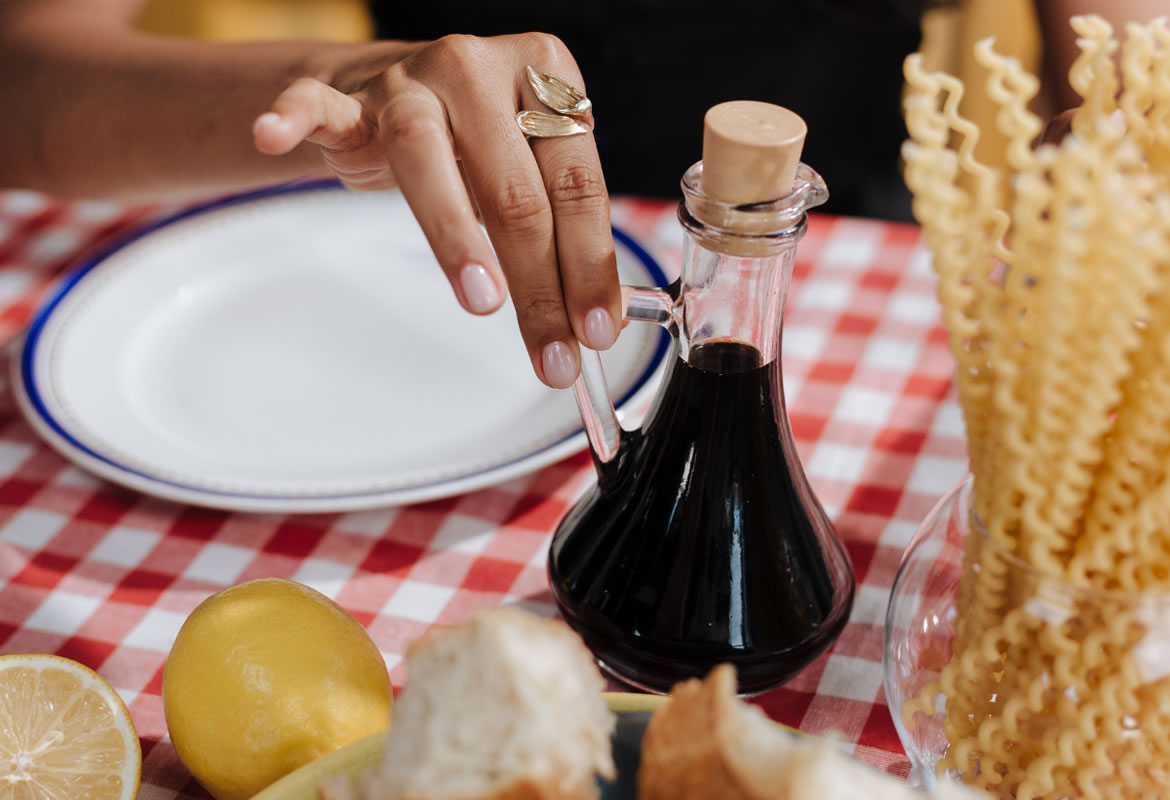 segreti-della-produzione-aceto-balsamico-modena