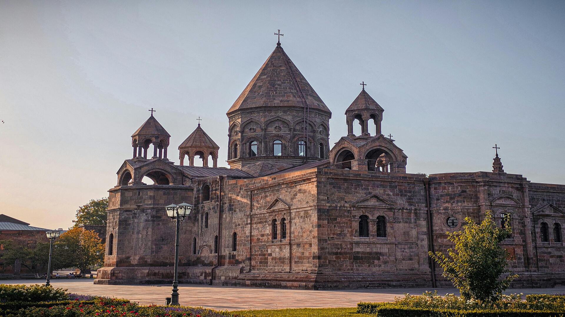 TOUR ARMENIA