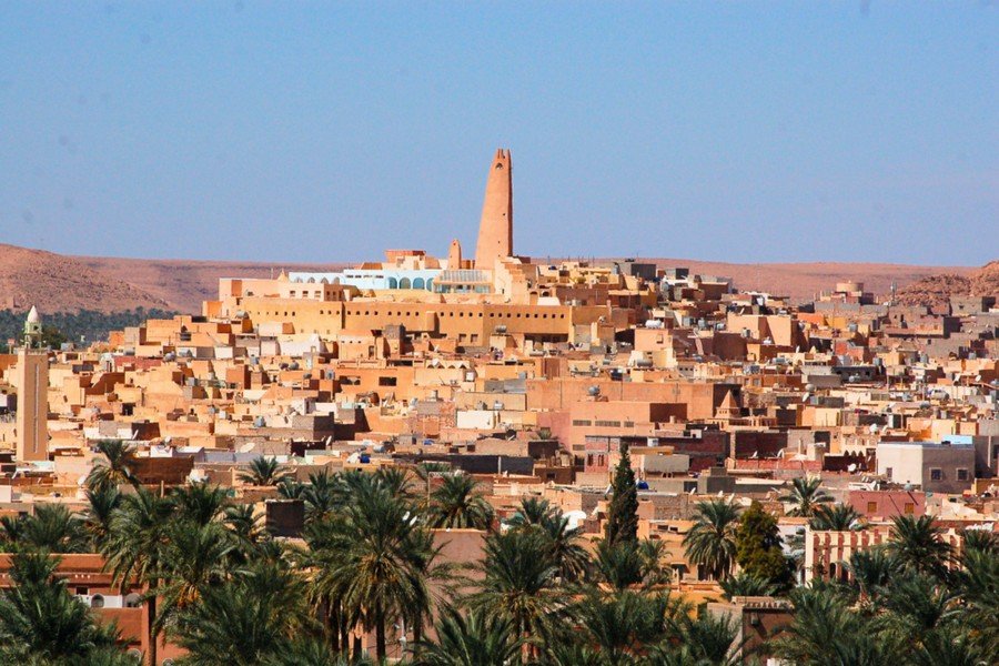 ALGERIA - DAL MEDITERRANEO AL SAHARA