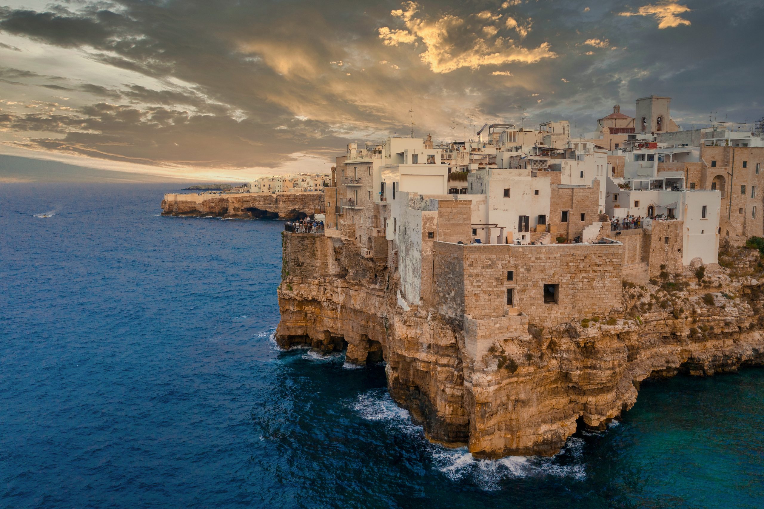 CIPRO: CAPODANNO NELL’ISOLA DI AFRODITE