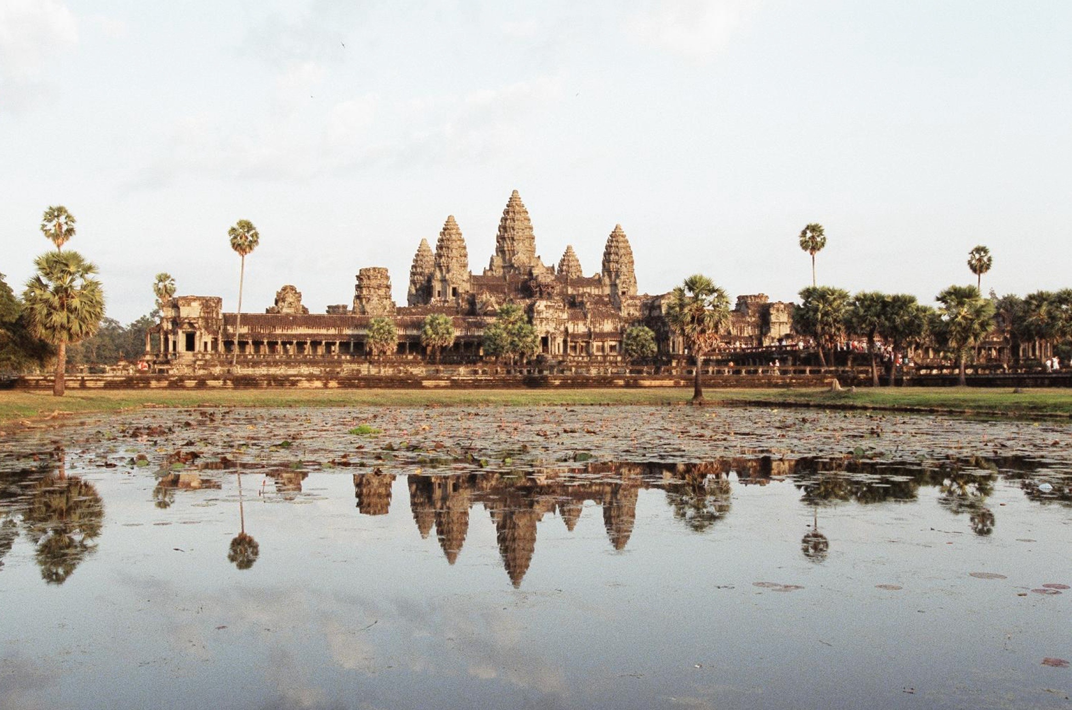 CAMBOGIA E VIETNAM